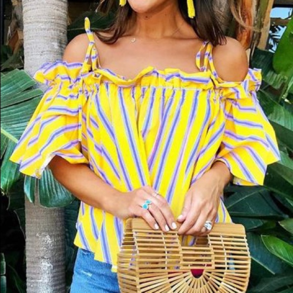 Chicwish Cold Shoulder Top